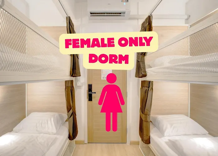 Hostel The Ostel
